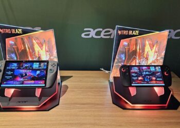 Acer Expands Gaming Handheld Lineup with 9- and 11-Inch Displays: Nitro Blaze 8 and Blaze 11 Featuring AMD 8840HS CPUs