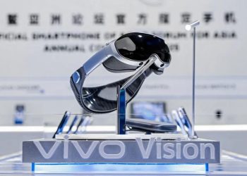 The XR Weekly Roundup (March 31, 2025): Potential Samsung XR Glasses Launch, Vivo’s Vision Headset Announcement, and More!