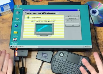 Windows 95 Running on a PlayStation 2: A Partial Success with No Doom